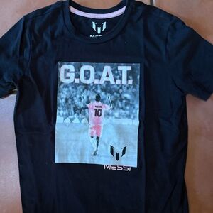 MESSI COLLECTIVE/ medium/‎ GOAT tshirt